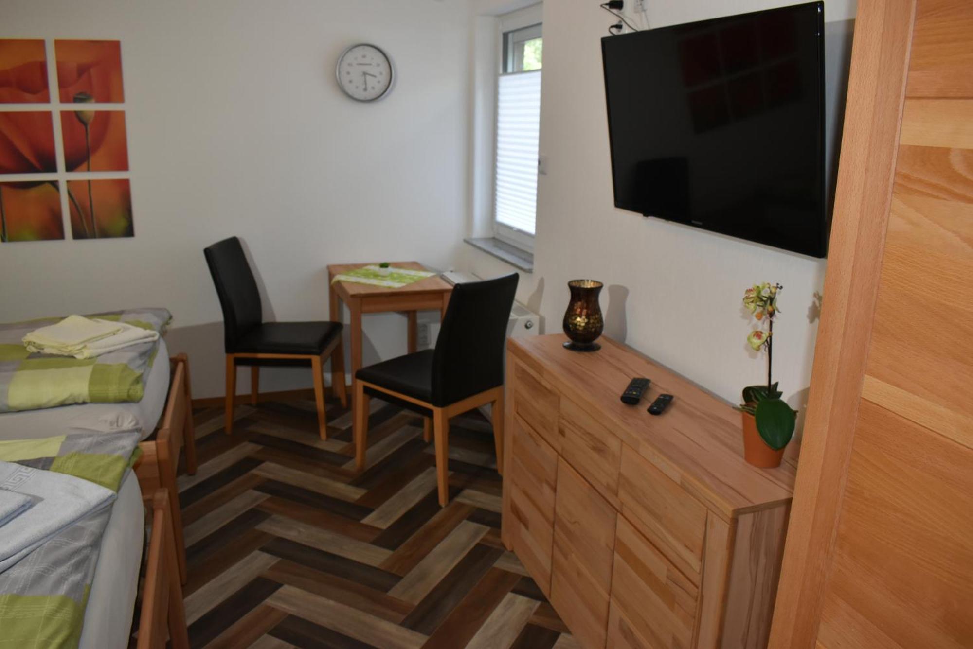 Ferienwohnung Am Steigerwaldrand Sugenheim Екстер'єр фото